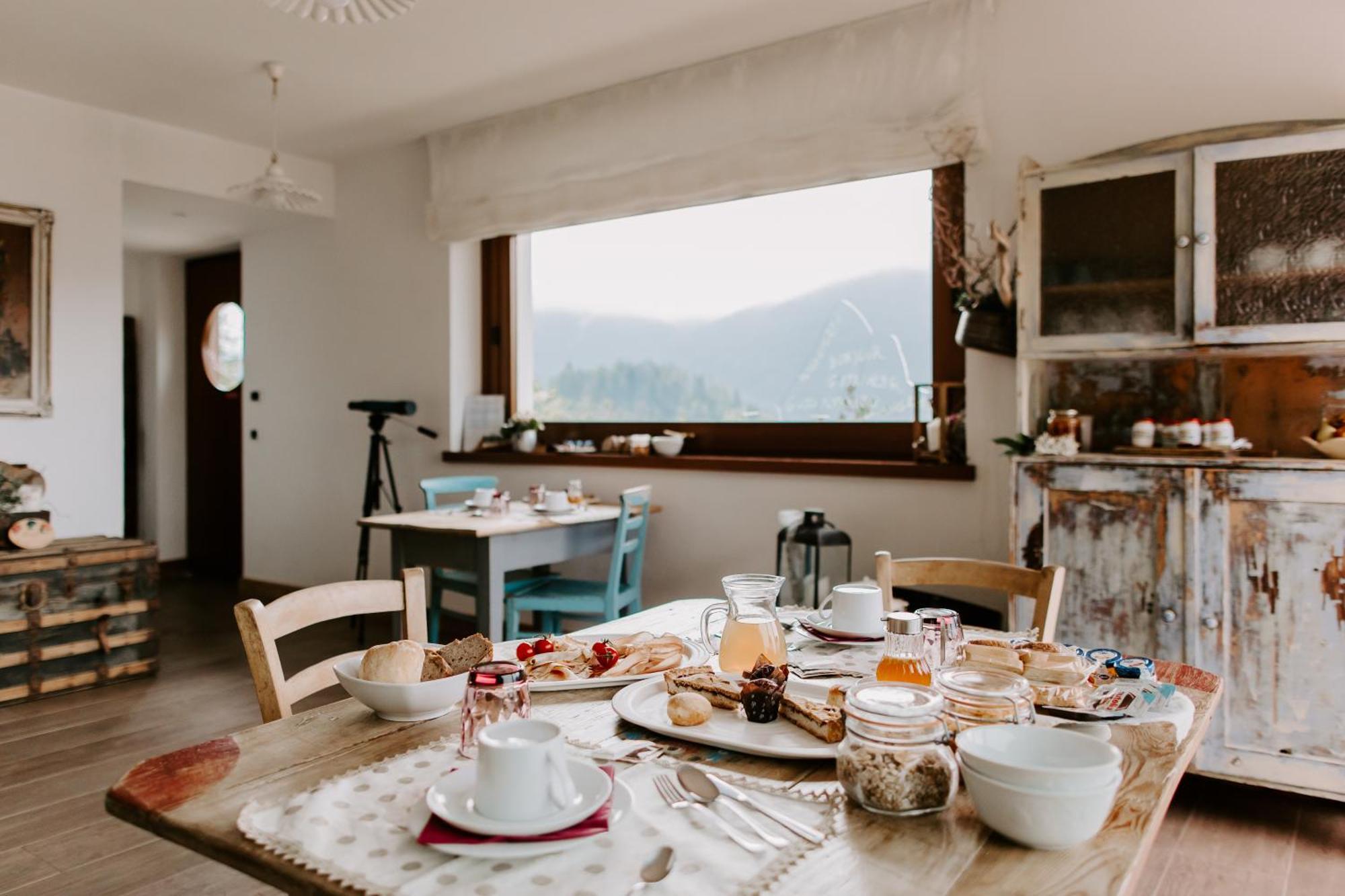 Fra Rose E Mughi Bed & Breakfast Domegge di Cadore Ngoại thất bức ảnh